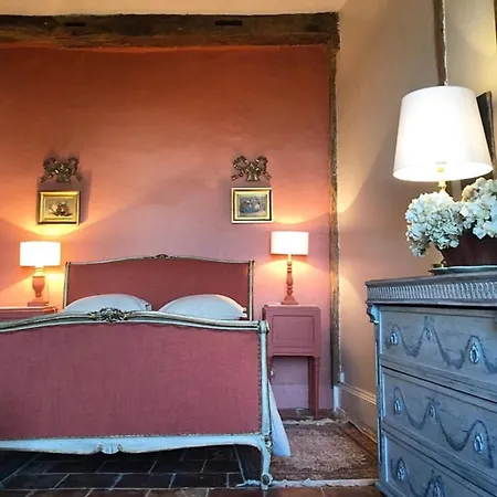 La Commanderie De Lachapelle Bed & Breakfast *